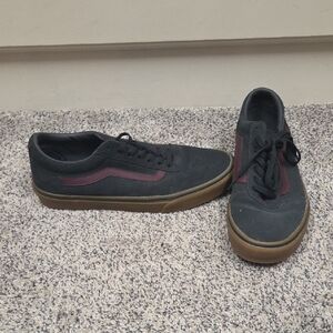 Vans Men's Blue And Maroon Sneakers